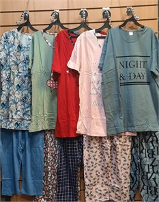 Комплект жен.Ангелина Футболка+бриджи, разм.52 97352